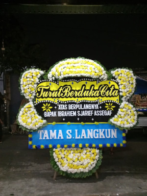 Papan Bunga Duka di Salilama